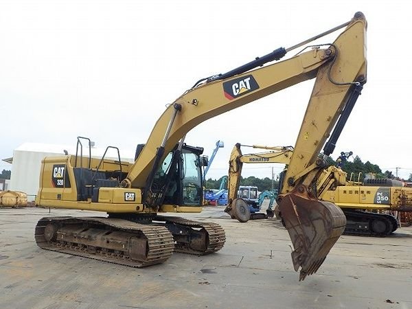 CAT Excavators JMX10795