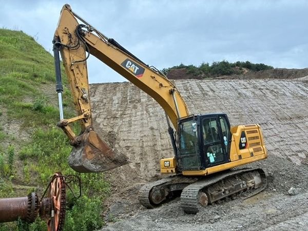 CAT Excavators JMX10032