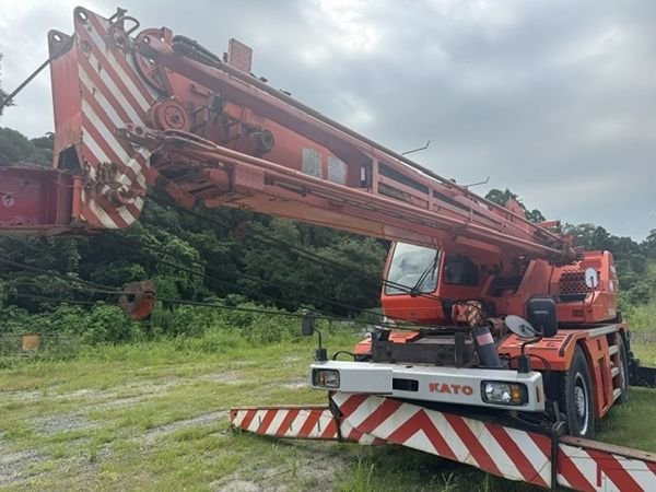 KATO Rough Terrain Cranes JMX10091