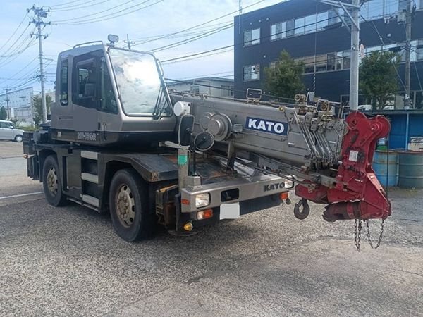 KATO Rough Terrain Cranes JMX11685