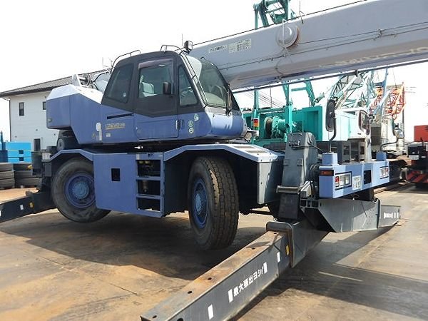 TADANO Rough Terrain Cranes JMX11846