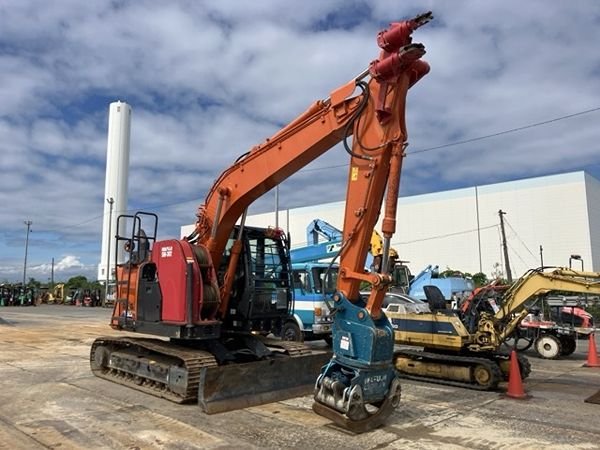 HITACHI ZX135US-6