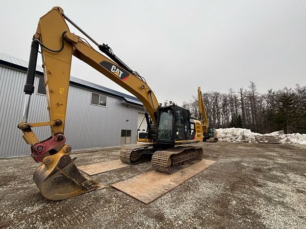 CAT Excavators JMX8952