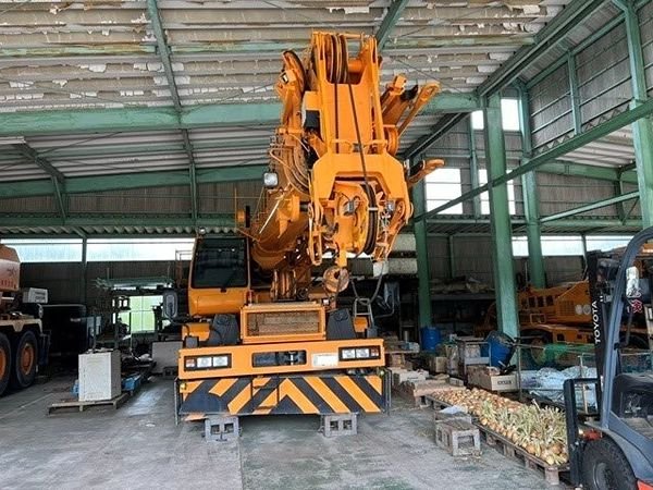 TADANO Rough Terrain Cranes JMX9847